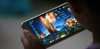 玩王者荣耀卡怎么办?“温控拜拜”App一键解放性能,畅玩手游不是梦