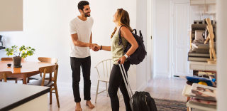 Airbnb摄像头偷拍事件:住酒店/租Airbnb如何防止被人偷拍?