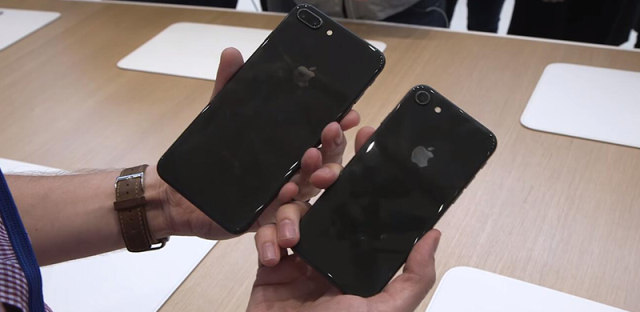 不如iphoneX但仍足够出色：iphone8和iphone7有什么区别？