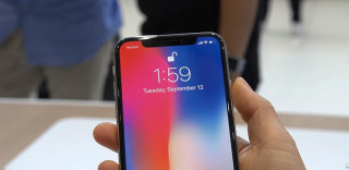 取代指纹识别,苹果3D人脸识别对比三星虹膜识别谁更好用?