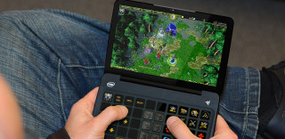 雷蛇游戏设备有望年底出征,究竟是游戏手机还是游戏掌机?