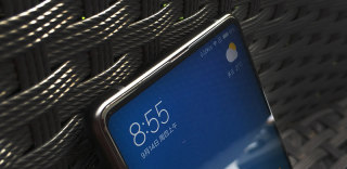 导管式设计隐藏听筒位置:分析小米MIX2如何解决听筒问题