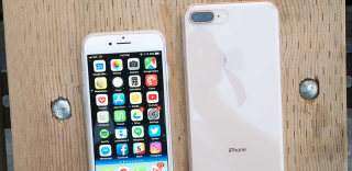 玻璃机身加持但更加脆弱:iPhone8手机壳、贴膜如何挑选?