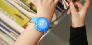 学生家长必备:儿童电话手表怎么用,儿童电话手表有辐射吗