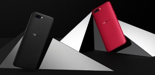 星幕屏与月牙弯加持,深红OPPO R11s以全面屏风骚登场