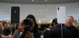 iPhoneX L型电池让电池容量大幅增加！SLP类载板成最大功臣