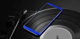 麒麟970加持的性价比旗舰:荣耀V10对比华为Mate10你选谁?