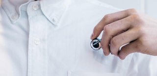 真无线更自由,Onkyo安桥W800BT无线蓝牙耳机和Airpods哪个好?