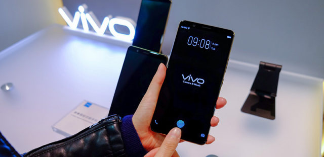 vivo X20 Plus发布，一文告诉你屏下指纹识别好不好用