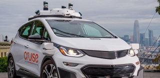 没有刹车也没有方向盘:通用无人驾驶汽车Cruise AV发布