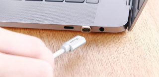 MacBook可以一直连着电源使用吗?连接电源不充电怎么回事?