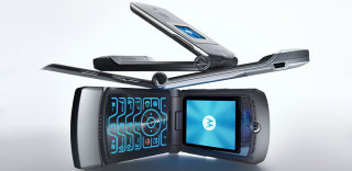 不让诺基亚专美,联想也有复刻摩托罗拉经典机型的打算