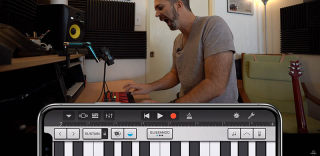 除了解锁手机,iPhone X原深感摄像头还能让你用表情来演奏音乐