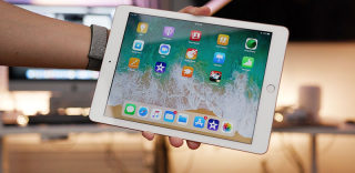 ipad2018静音键在哪？ipad2018怎么静音及退出耳机模式？