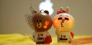 巧用PicsArt,1分钟制作《复仇者联盟3》人物粒子消失特效