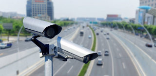 深圳新交规2018:AI严查违规驾驶,开车玩手机将被扣分罚款