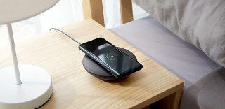 三星新款无线充电器曝光,Note9和Galaxy Watch可同时使用