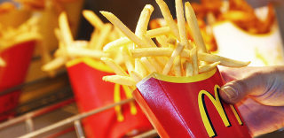 麦当劳金卡McGold:一张可以让你吃一辈子霸王餐的会员卡