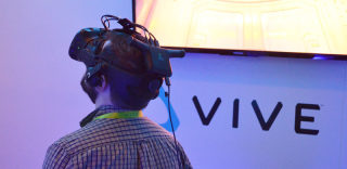 Vive Wireless Adapter,HTC Vive官方无线模组9月上市