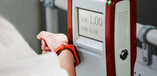 小米公交卡国庆活动:五城可享手机、手环免费开卡特权