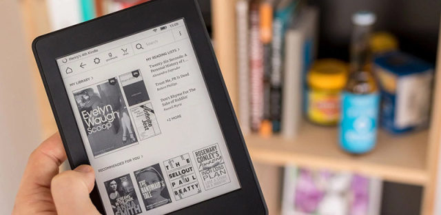 2018款Kindle Paperwhite发布，防水、有声书功能齐上阵