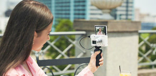 索尼新款卡片相机WX700:支持30倍光学变焦,一机走天下