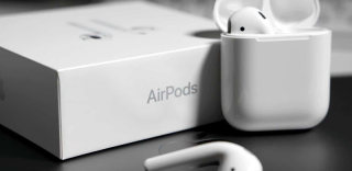 苹果AirPods2代耳机首次现身,不再只是耳机那么简单