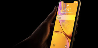iOS12.1.1强化iPhone XR Haptic Touch功能，长按可预览通知