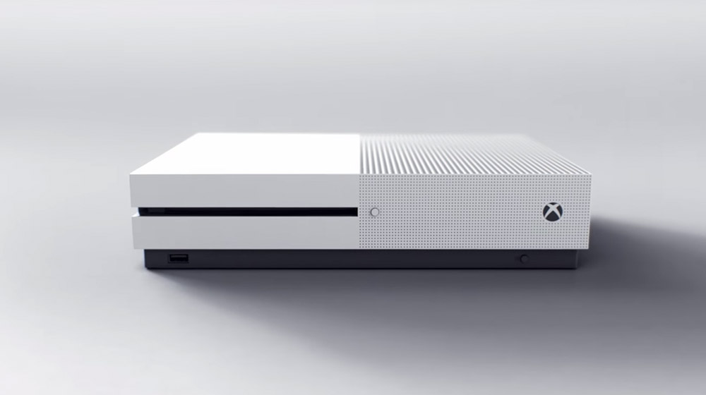 微软将推无光驱版Xbox One