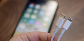 MFi认证USB C转Lightning数据线将问世，iPhone快充门槛降低