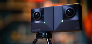 Vlog主播们的大杀器,Insta360 EVO折叠式全景裸眼3D相机