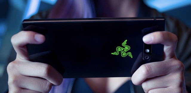 雷蛇与腾讯展开深入合作，Razer Phone3仍有希望