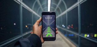 谷歌地图AR导航功能登陆Pixel手机:精确导航,出行心中有数