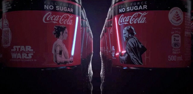 可口可乐也玩高科技，会发光的可乐你见过吗？